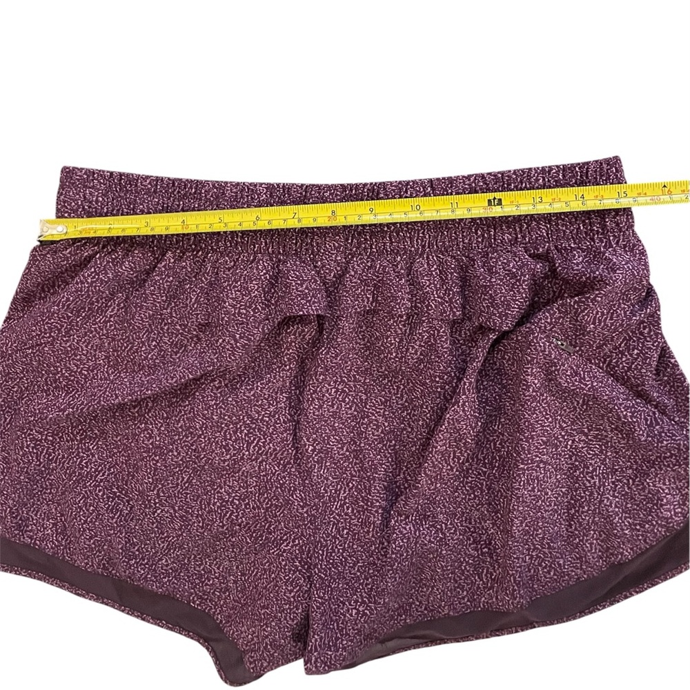 💜ATHLETA Women's Dark Purple Athletic Shorts, Medium EUC - Picture 8 of 14